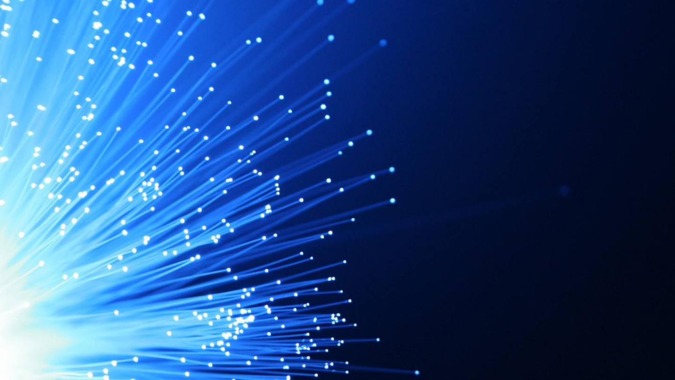 What's the difference between FTTH and FTTB？